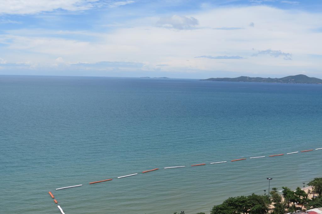 Jomtien Plaza Suite Apartments Camera foto